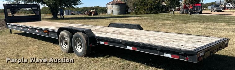 image for item OC9534 2009 Heft  equipment trailer