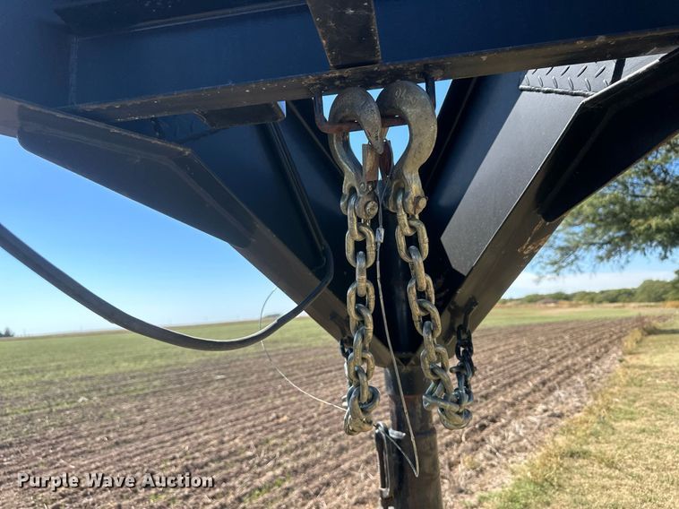 image for item OC9534 2009 Heft  equipment trailer