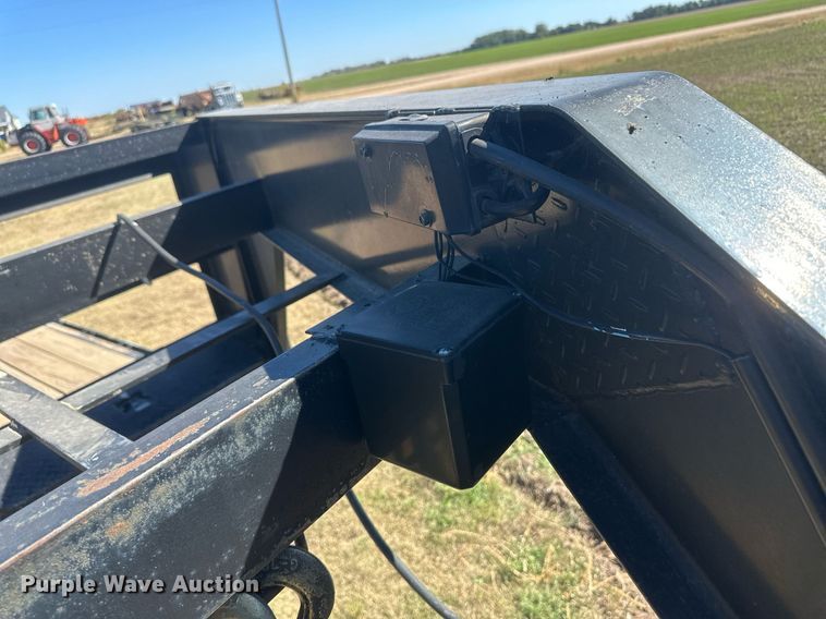 image for item OC9534 2009 Heft  equipment trailer