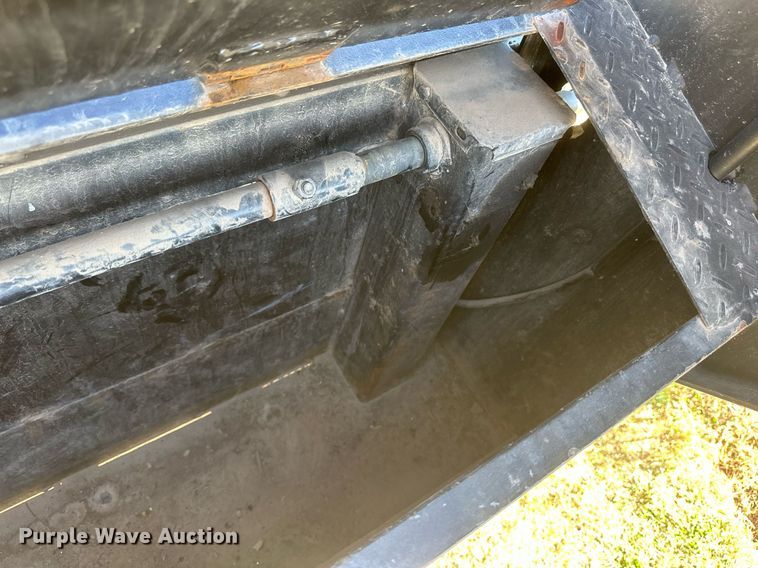 image for item OC9534 2009 Heft  equipment trailer