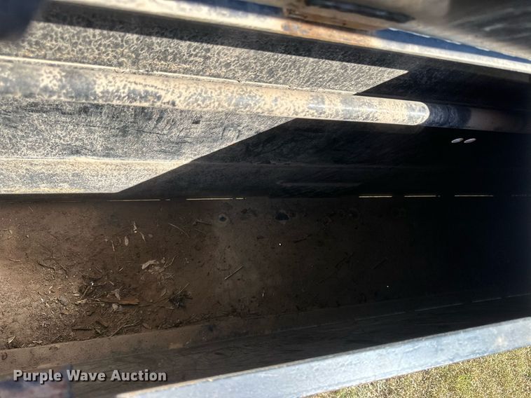 image for item OC9534 2009 Heft  equipment trailer