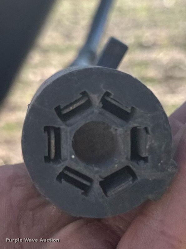 image for item OC9534 2009 Heft  equipment trailer