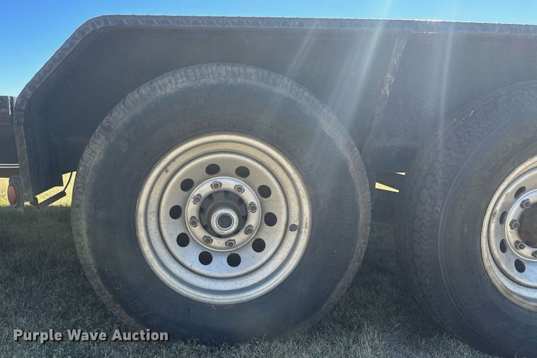 image for item OC9534 2009 Heft  equipment trailer