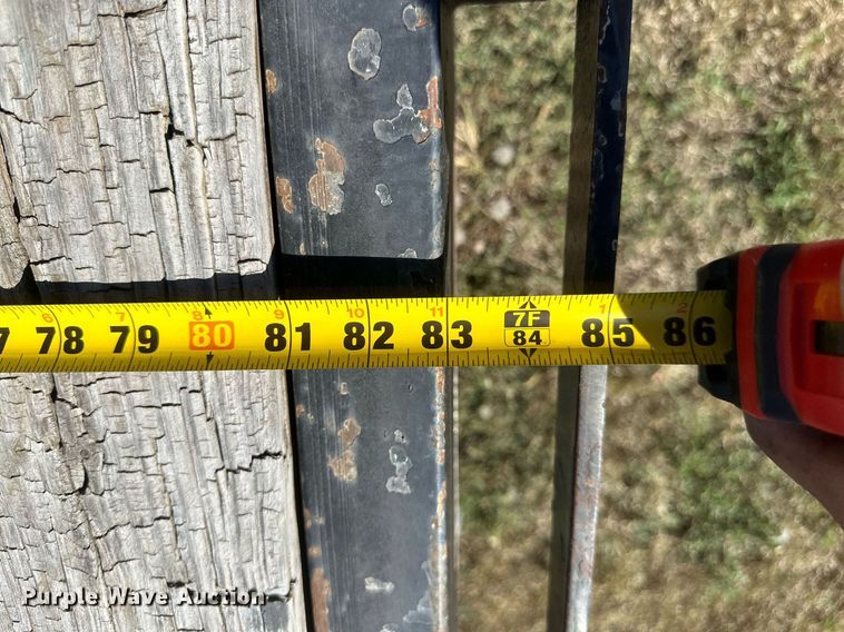 image for item OC9534 2009 Heft  equipment trailer