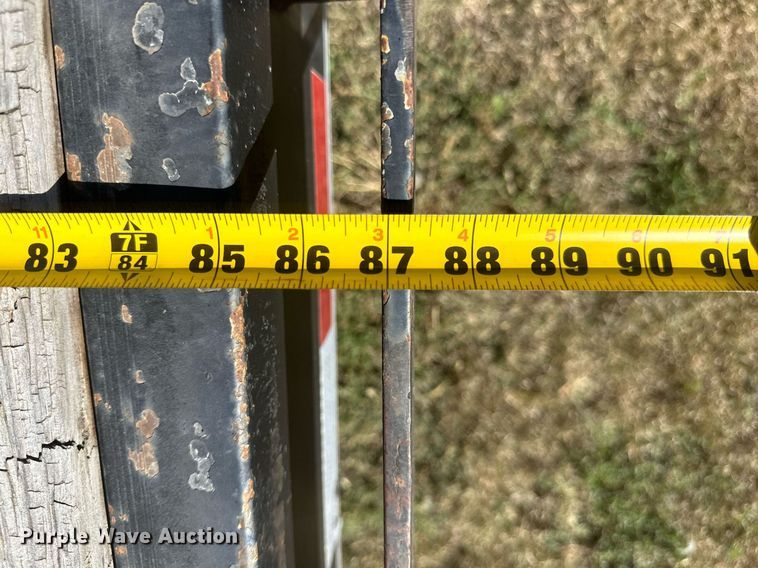 image for item OC9534 2009 Heft  equipment trailer