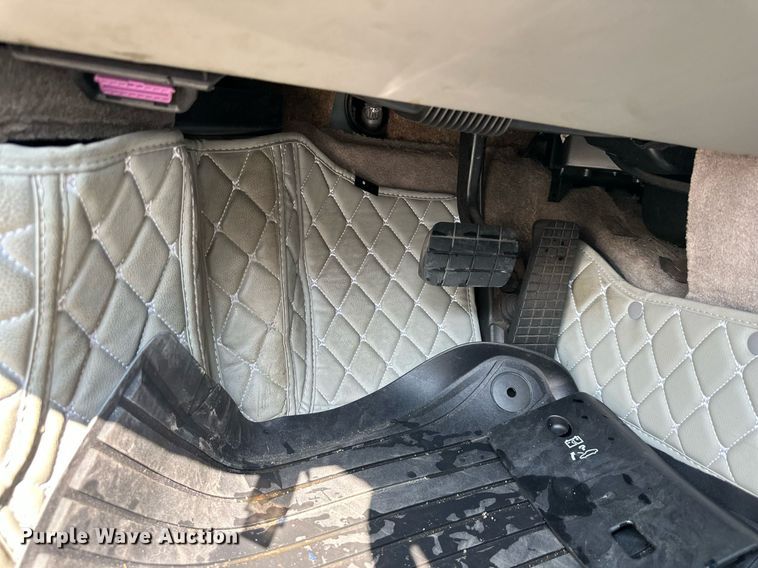 image for item OF9000 2004 Porsche 911 Carrera  convertible