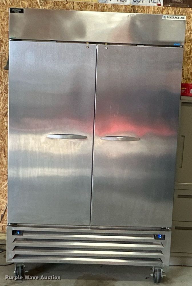 image for item OF9046 Beverage-Air HBRF49-1-B  refrigerator/freezer