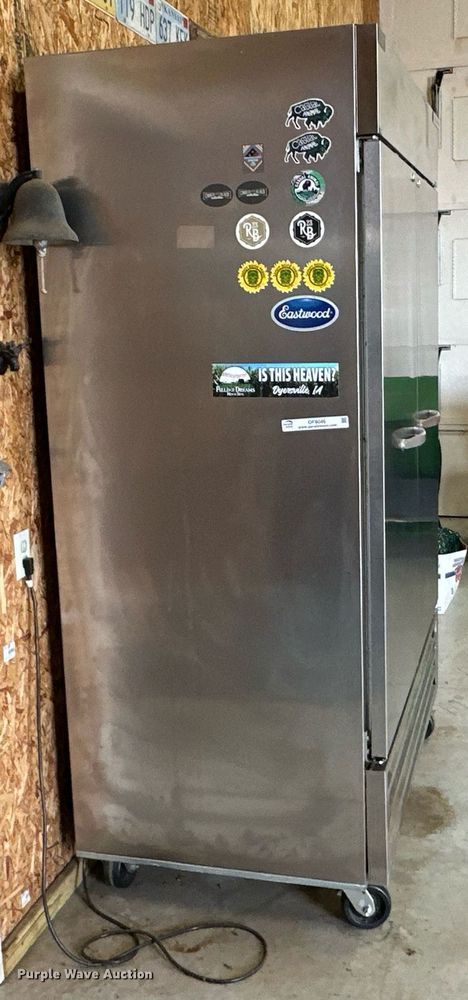 image for item OF9046 Beverage-Air HBRF49-1-B  refrigerator/freezer