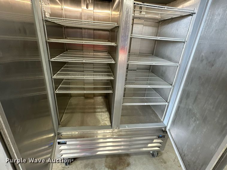 image for item OF9046 Beverage-Air HBRF49-1-B  refrigerator/freezer