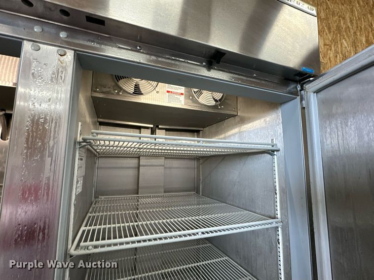 image for item OF9046 Beverage-Air HBRF49-1-B  refrigerator/freezer