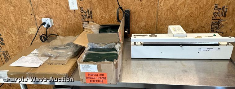 image for item OF9051 AmeriVacs AVN-20  vacuum sealer