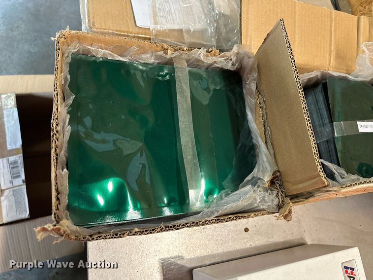 image for item OF9051 AmeriVacs AVN-20  vacuum sealer