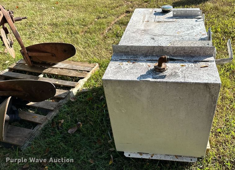 image for item OF9054 Delta 484000  100 gallon fuel tank