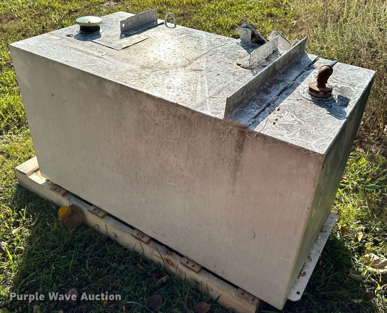 image for item OF9054 Delta 484000  100 gallon fuel tank