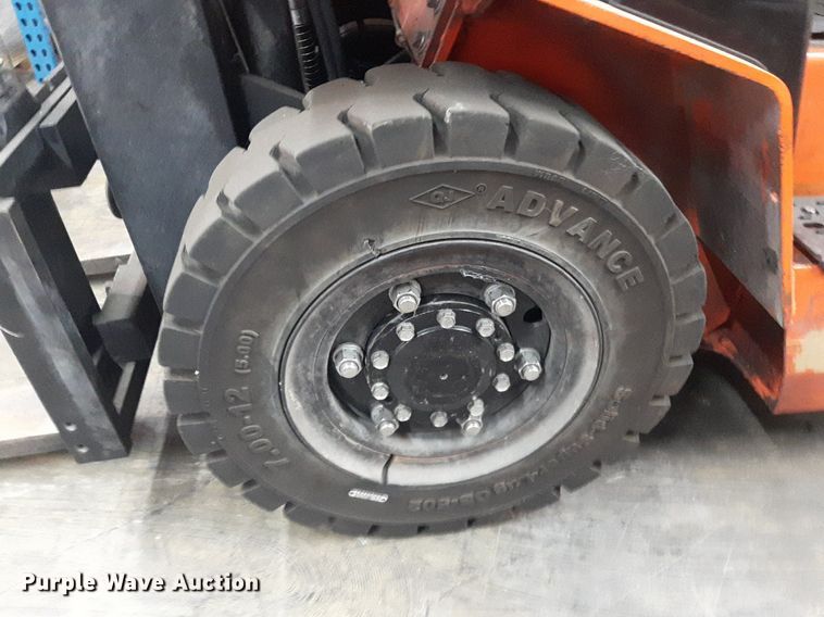 image for item OF9510 2017 Utilev UT25P  forklift