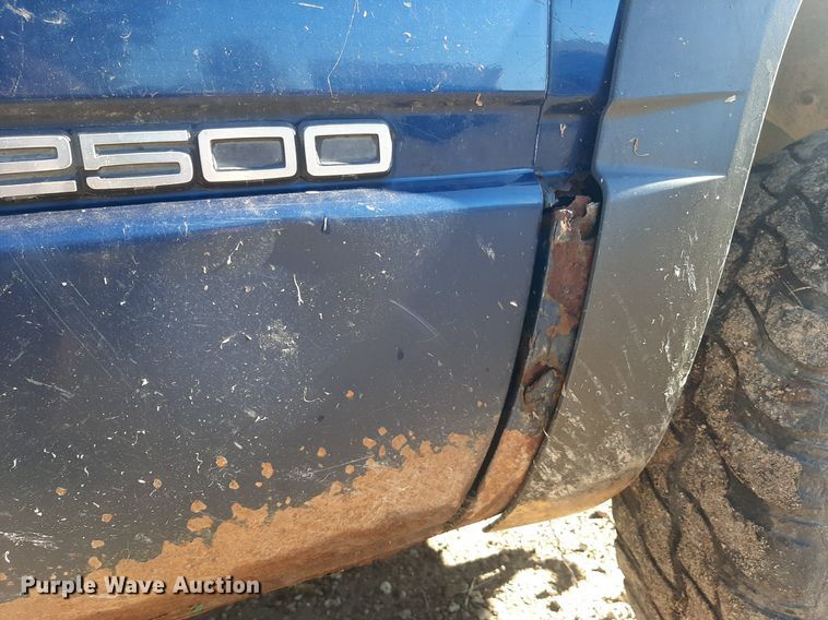 image for item OF9511 1999 Chevrolet K2500  bale bed pickup truck