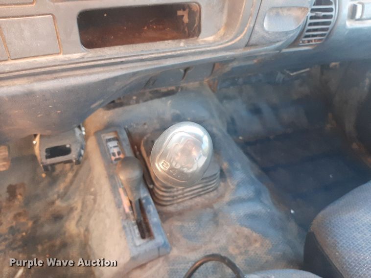 image for item OF9511 1999 Chevrolet K2500  bale bed pickup truck