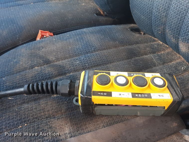 image for item OF9511 1999 Chevrolet K2500  bale bed pickup truck