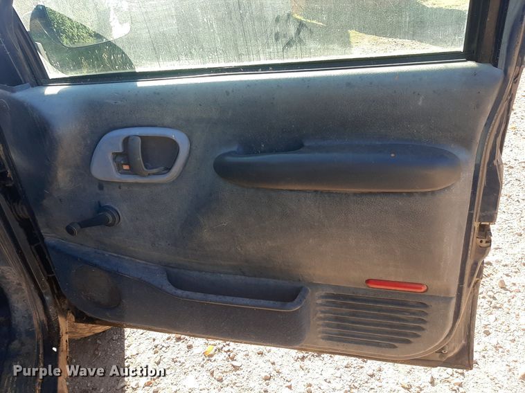 image for item OF9511 1999 Chevrolet K2500  bale bed pickup truck