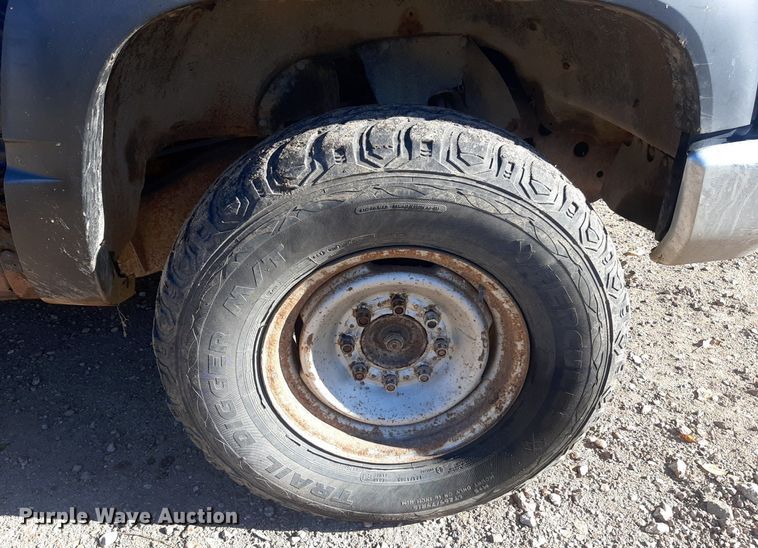 image for item OF9511 1999 Chevrolet K2500  bale bed pickup truck