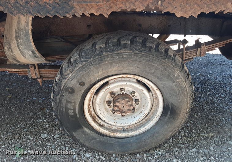 image for item OF9511 1999 Chevrolet K2500  bale bed pickup truck