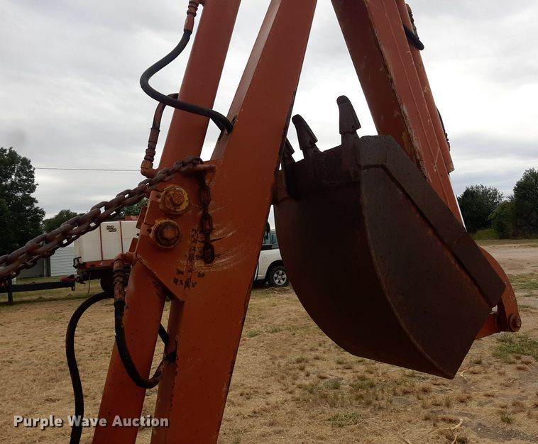 image for item OF9516 1978 Ditch Witch R40  trencher