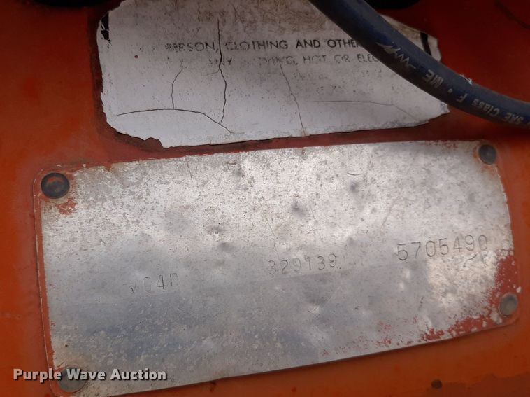 image for item OF9516 1978 Ditch Witch R40  trencher