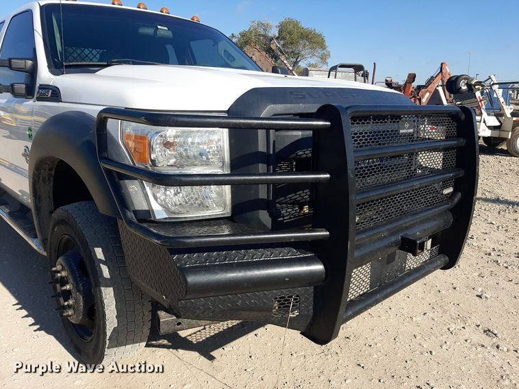 image for item OF9526 2014 Ford F550 Super Duty  Crew Cab flatbed truck