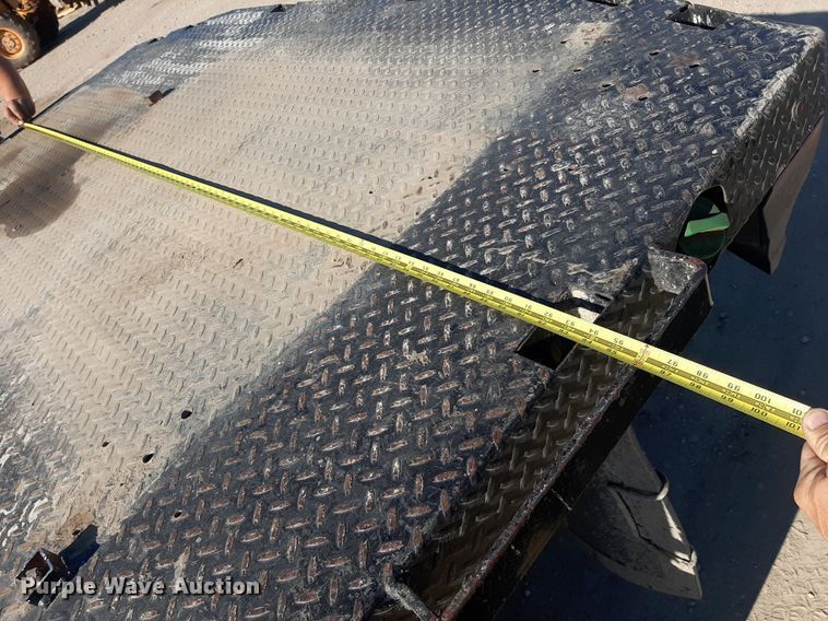 image for item OF9526 2014 Ford F550 Super Duty  Crew Cab flatbed truck