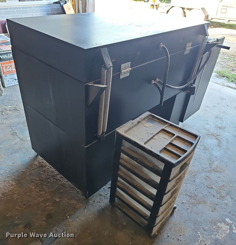 image for item OG9503 Vacuum forming machine