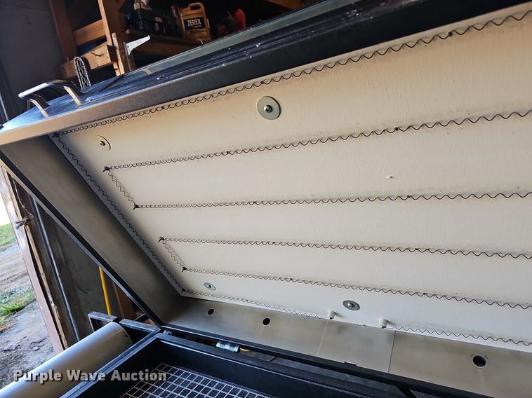 image for item OG9503 Vacuum forming machine