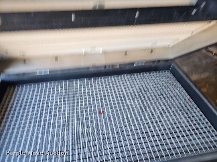 image for item OG9503 Vacuum forming machine