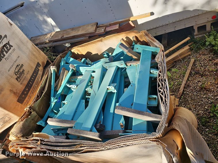 image for item OG9504 Approximately 600 auditorium seats