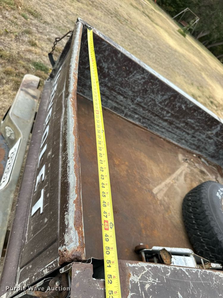 image for item OK9004 1982 Chevrolet Silverado K10  pickup truck