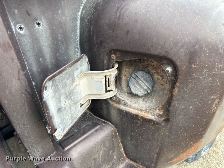 image for item OK9004 1982 Chevrolet Silverado K10  pickup truck