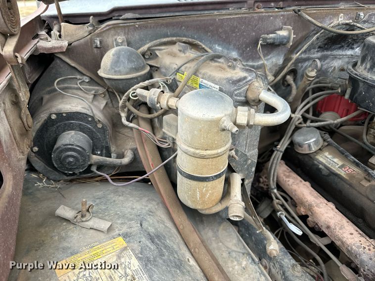 image for item OK9004 1982 Chevrolet Silverado K10  pickup truck