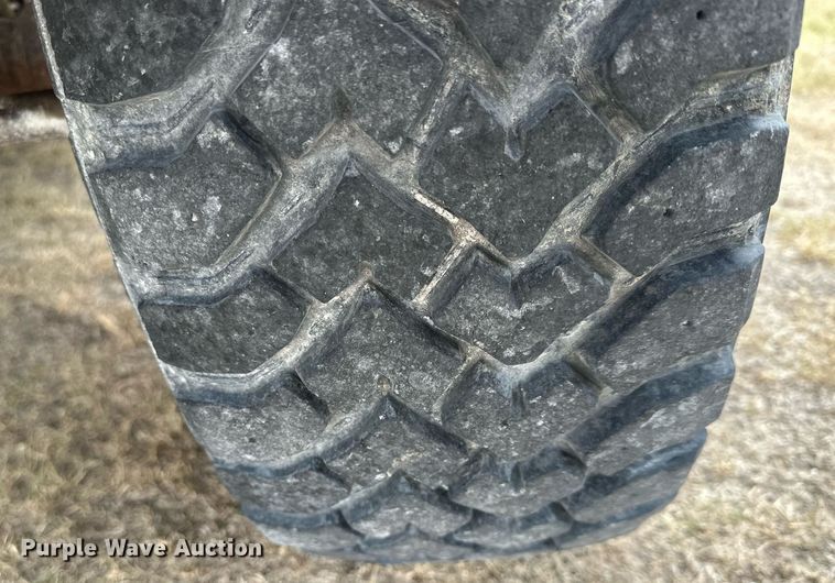 image for item OK9004 1982 Chevrolet Silverado K10  pickup truck