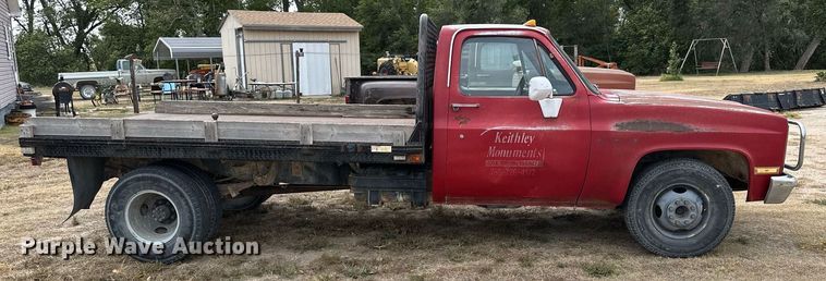 image for item OK9005 1982 Chevrolet C30 Custom Deluxe  flatbed pickup truck