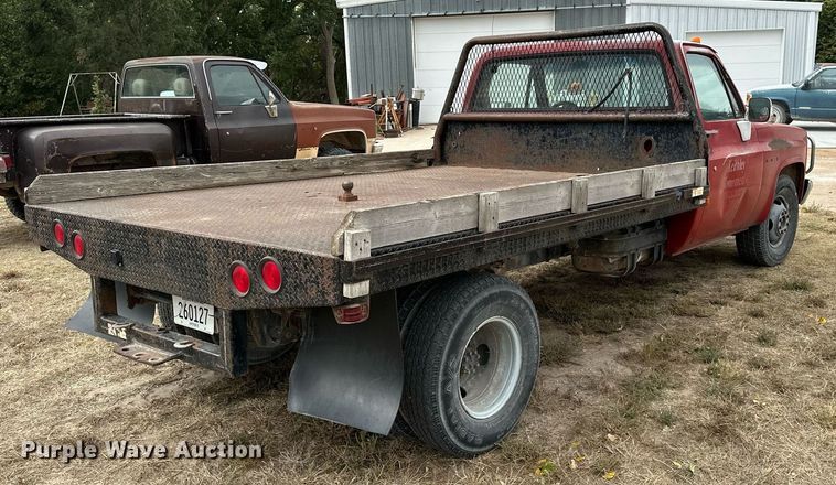 image for item OK9005 1982 Chevrolet C30 Custom Deluxe  flatbed pickup truck