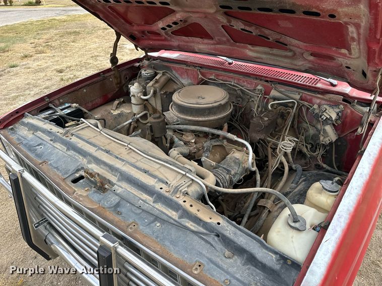 image for item OK9005 1982 Chevrolet C30 Custom Deluxe  flatbed pickup truck