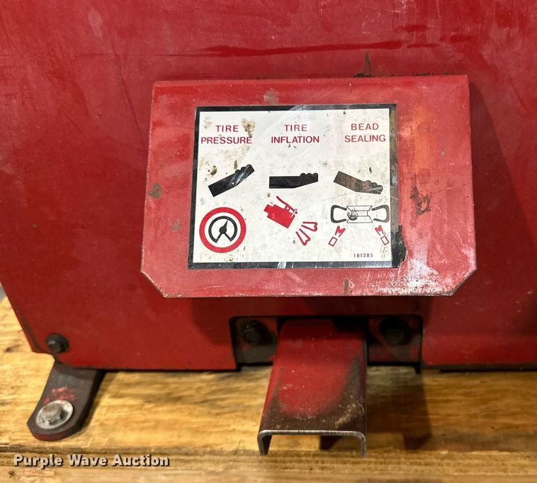 image for item OK9006 Coats 5050AX  rim clamp tire machine