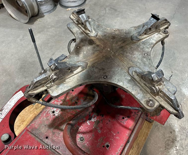 image for item OK9006 Coats 5050AX  rim clamp tire machine