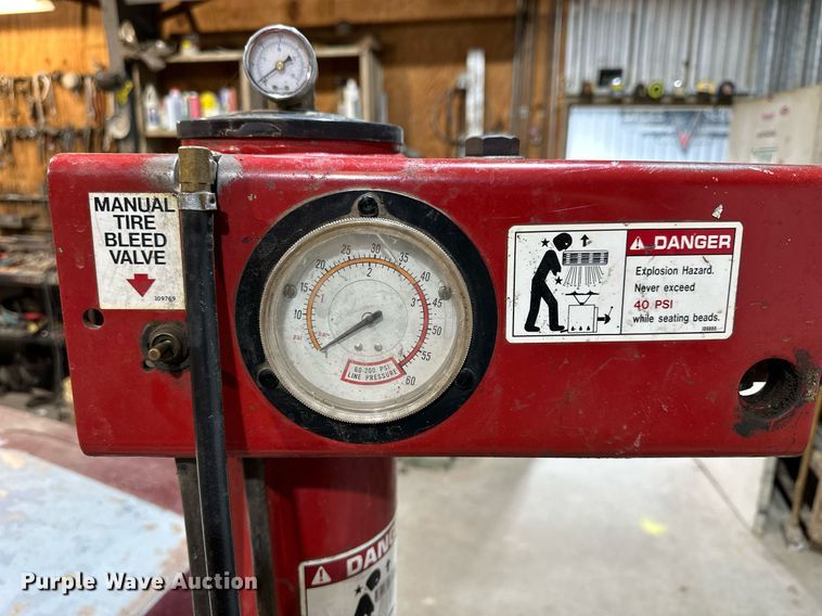 image for item OK9006 Coats 5050AX  rim clamp tire machine