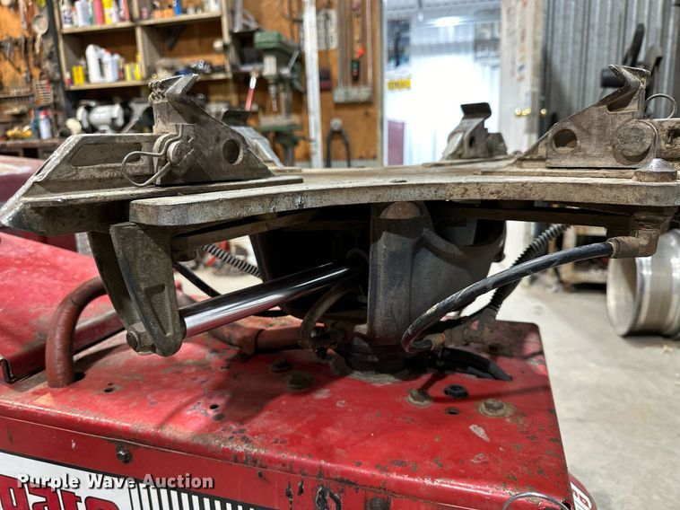 image for item OK9006 Coats 5050AX  rim clamp tire machine