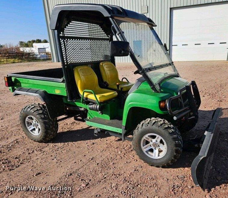 image for item OK9030 2007 John Deere Gator XUV  utility vehicle
