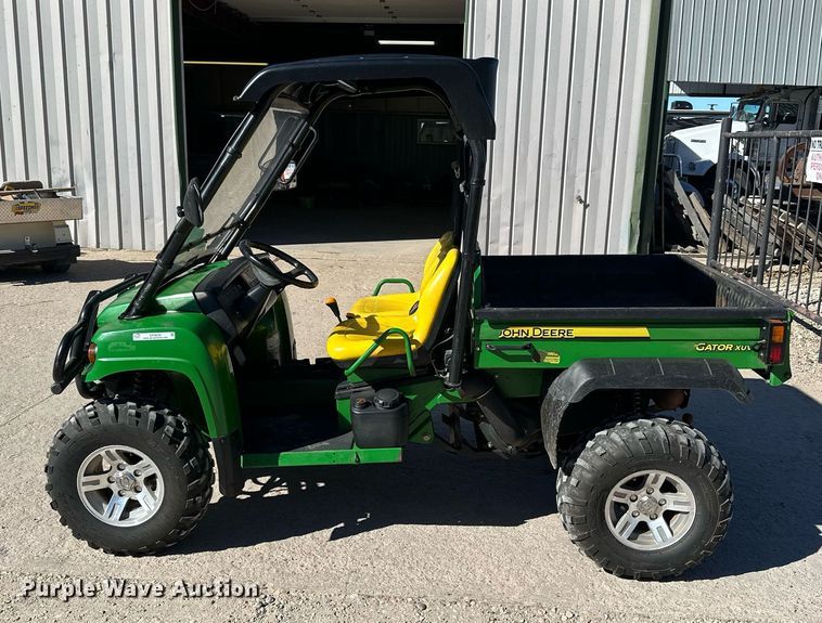image for item OK9030 2007 John Deere Gator XUV  utility vehicle