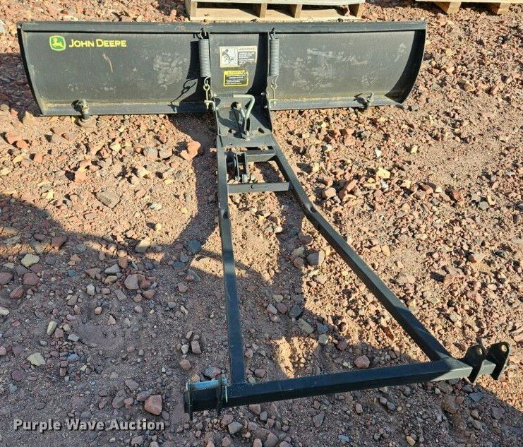 image for item OK9030 2007 John Deere Gator XUV  utility vehicle