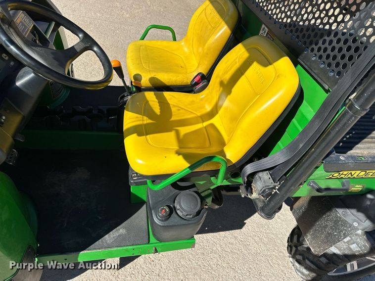 image for item OK9030 2007 John Deere Gator XUV  utility vehicle