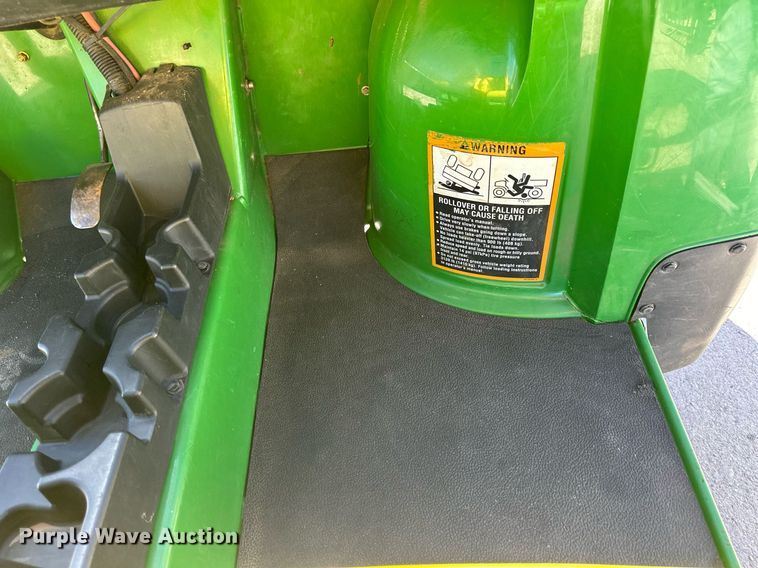 image for item OK9030 2007 John Deere Gator XUV  utility vehicle