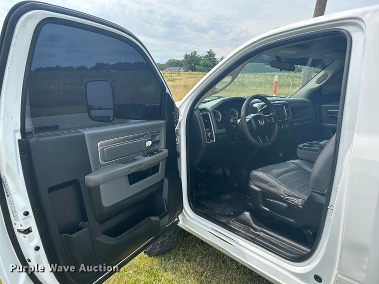 image for item OK9660 2016 Dodge Ram 2500HD  pickup truck